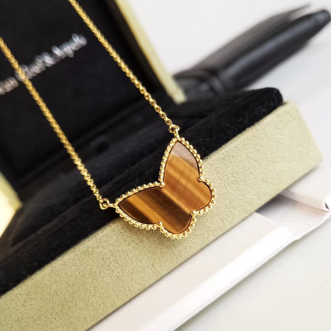 [CharmAmor] TIGER__ EYE BUTTERFLY NECKLACE