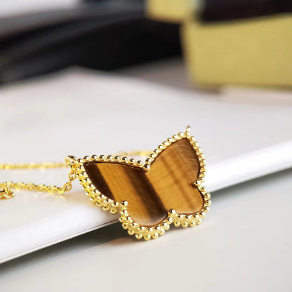 [CharmAmor] TIGER__ EYE BUTTERFLY NECKLACE