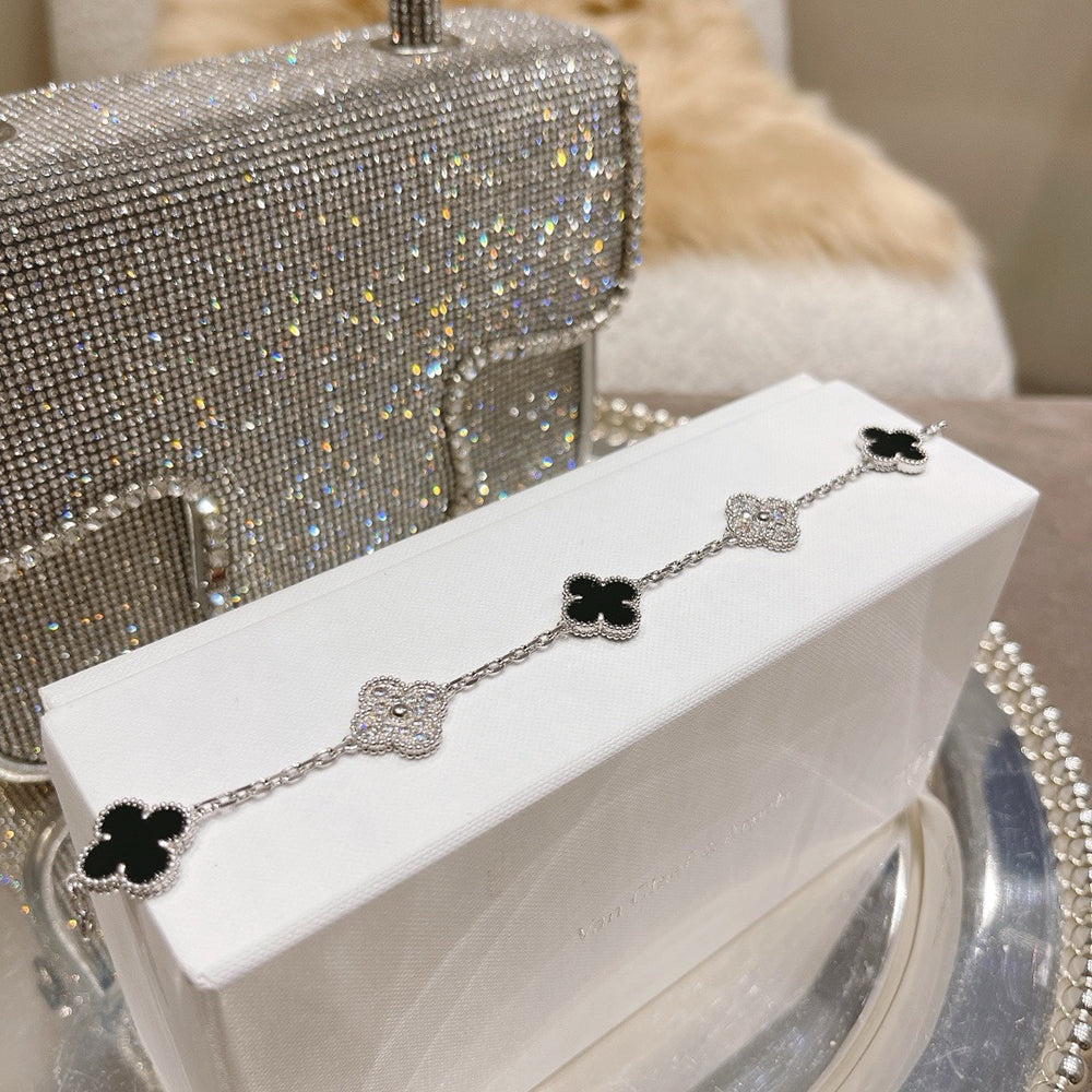 [CharmAmor]CLOVER 5 MOTIF ONYXS DIAMOND BRACELET SILVER