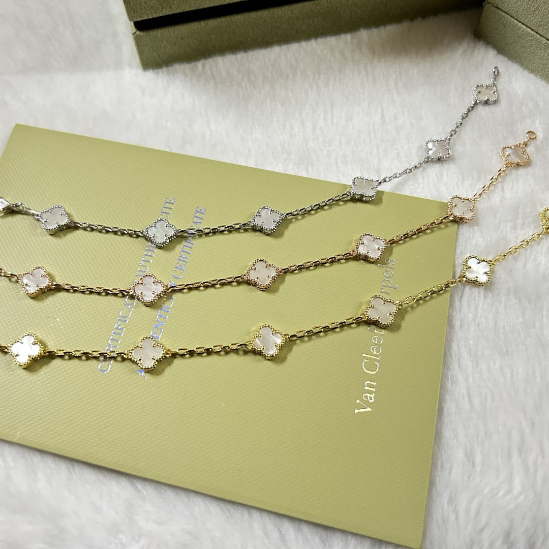 [CharmAmor]CLOVER 6 MOTIF WHITE MOP BRACELET