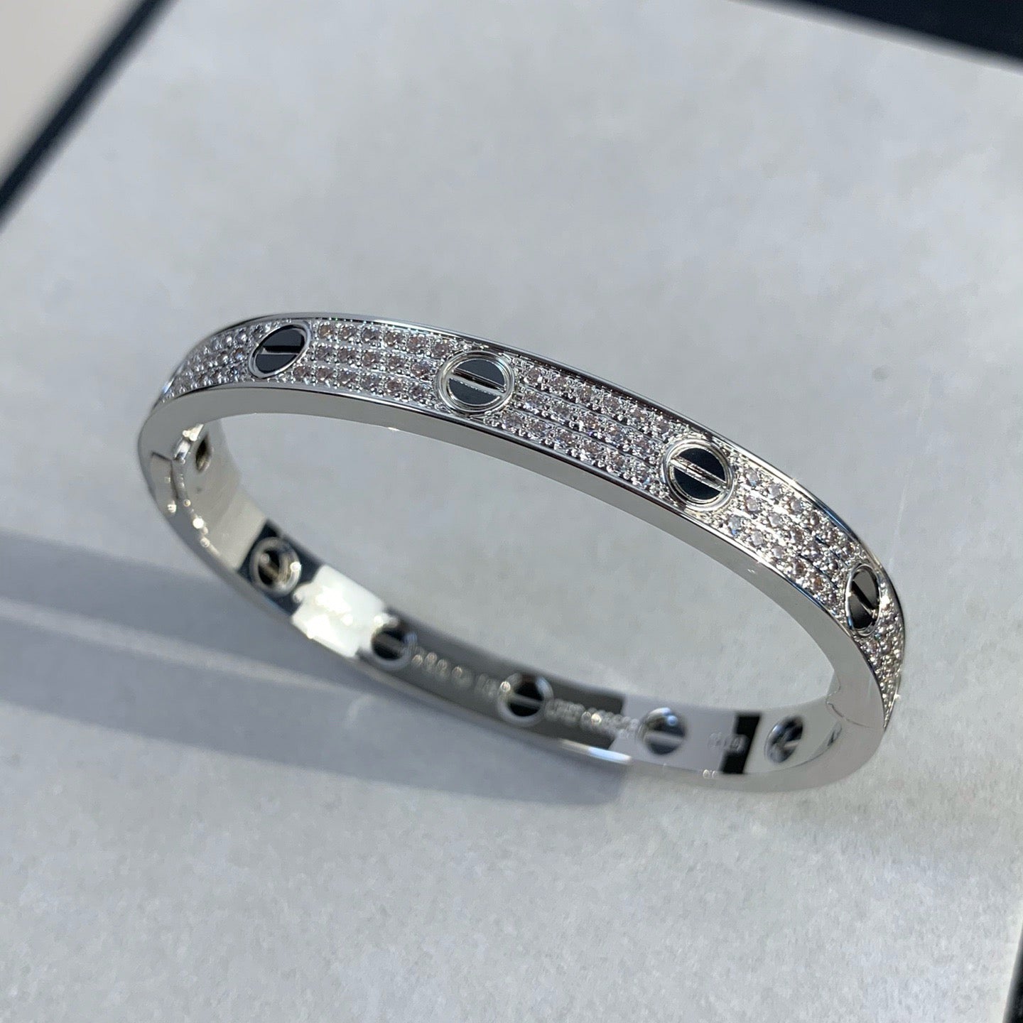 [CharmAmor]LOVE BRACELET 6.1MM DIAMOND-PAVED CERAMIC