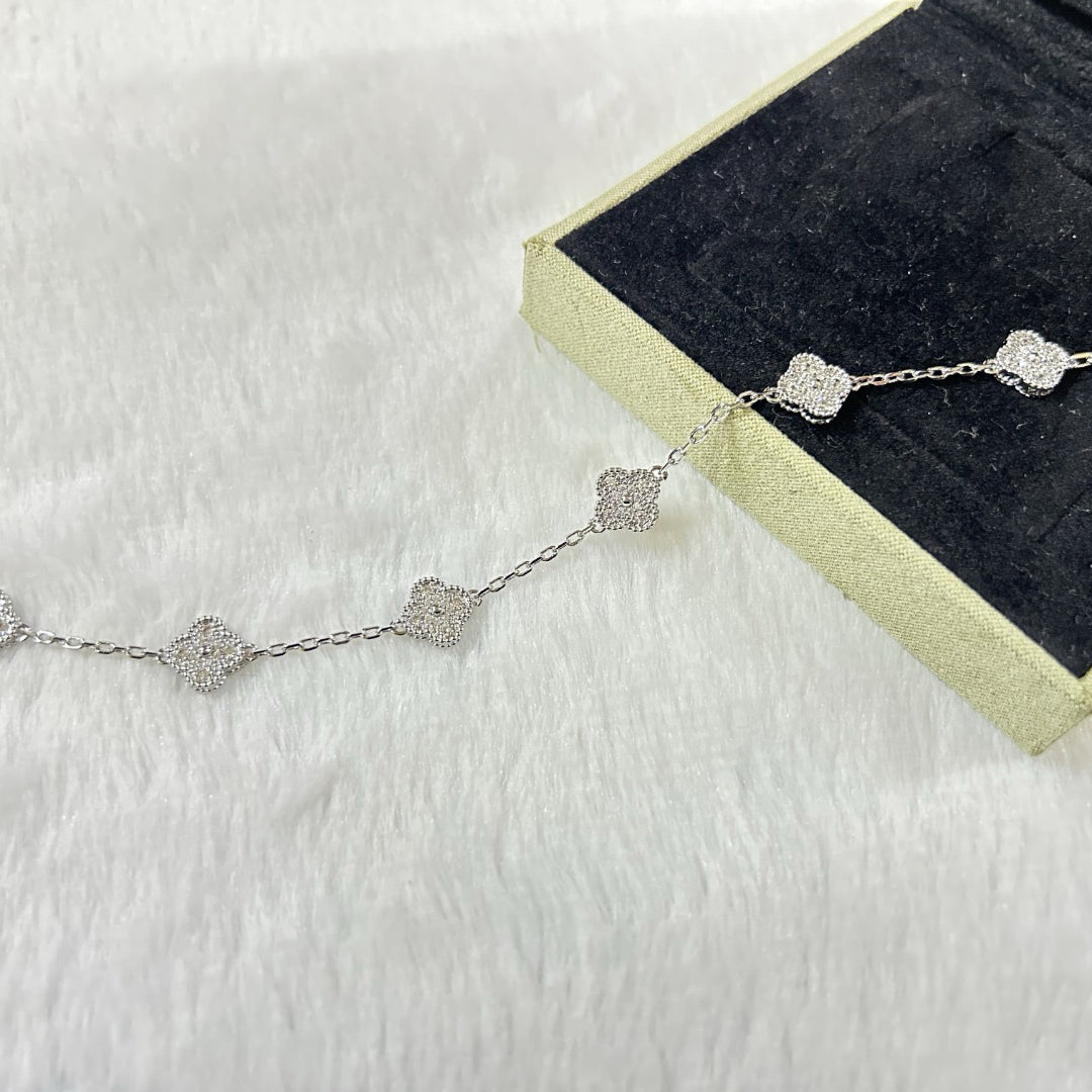 [CharmAmor]CLOVER 6 MOTIF DIAMOND BRACELET
