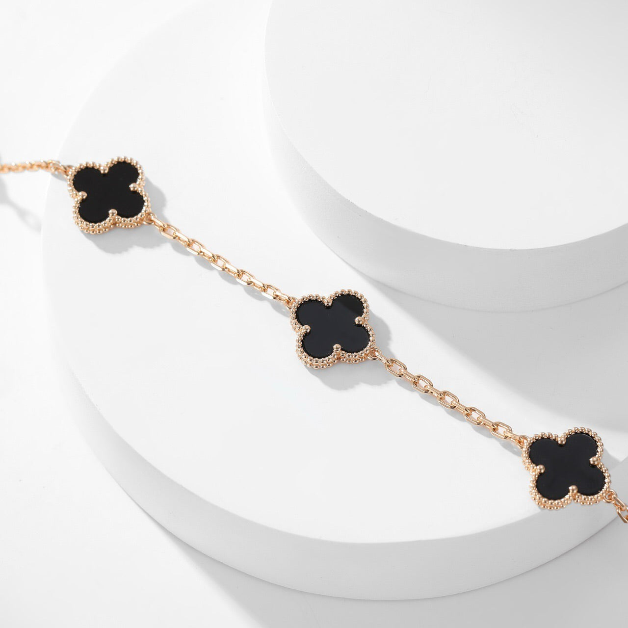 [CharmAmor]CLOVER 10 MOTIFS ONYX NECKLACE