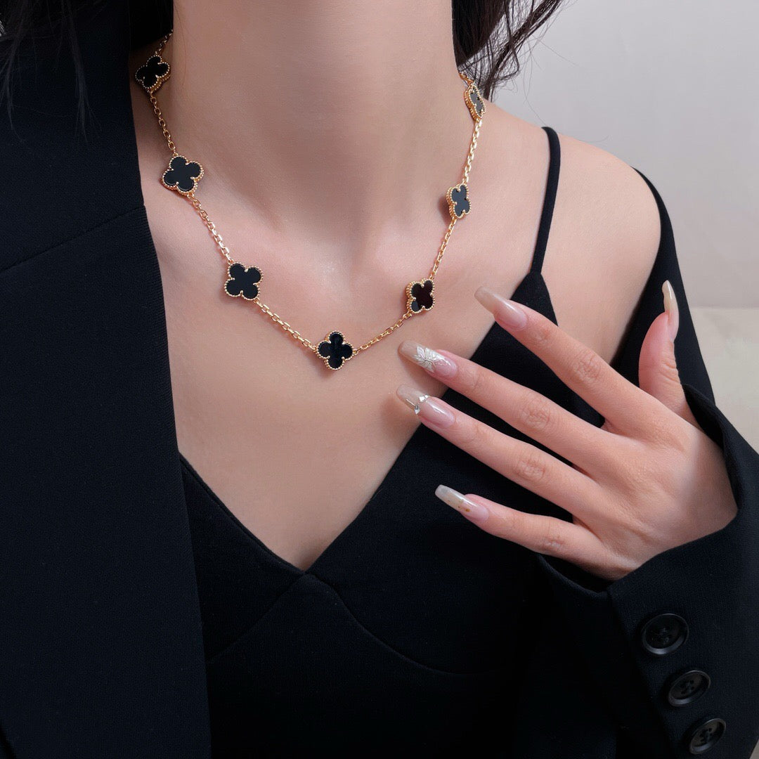 [CharmAmor]CLOVER 10 MOTIFS ONYX NECKLACE