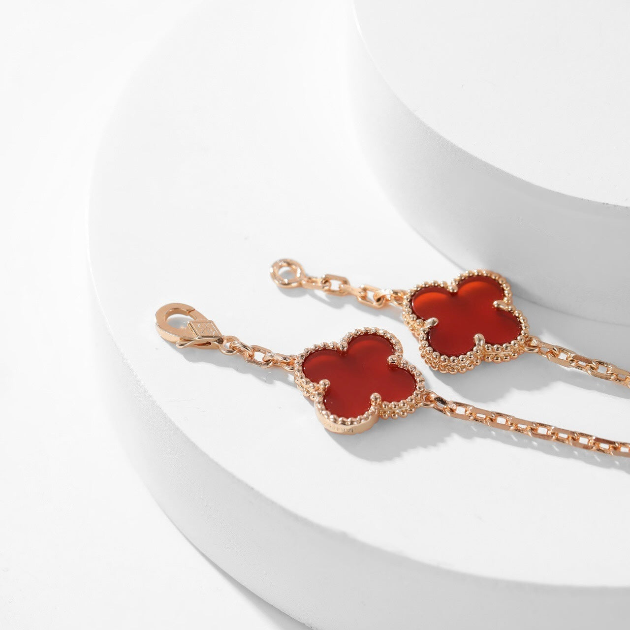 [CharmAmor]CLOVER 10 MOTIFS CARNELIAN NECKLACE