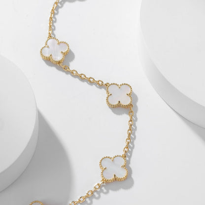 [CharmAmor]CLOVER 10 MOTIFS WHITE MOTHER OF PEARL NECKLACE