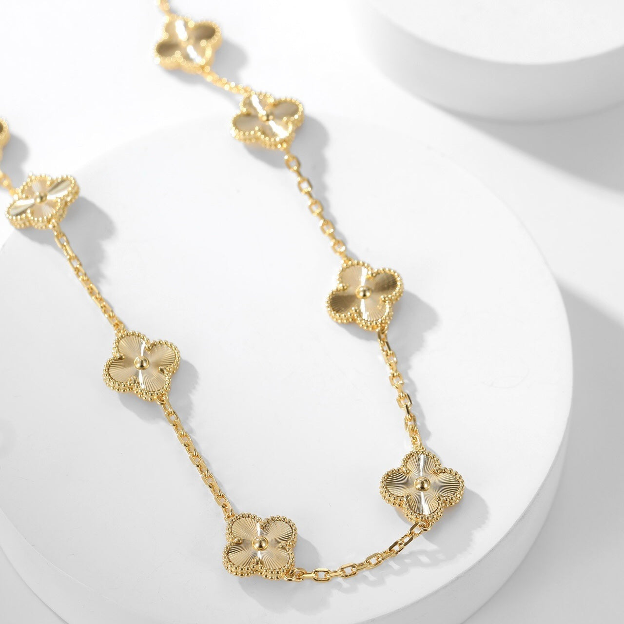 [CharmAmor]CLOVER 10 MOTIFS LASER NECKLACE