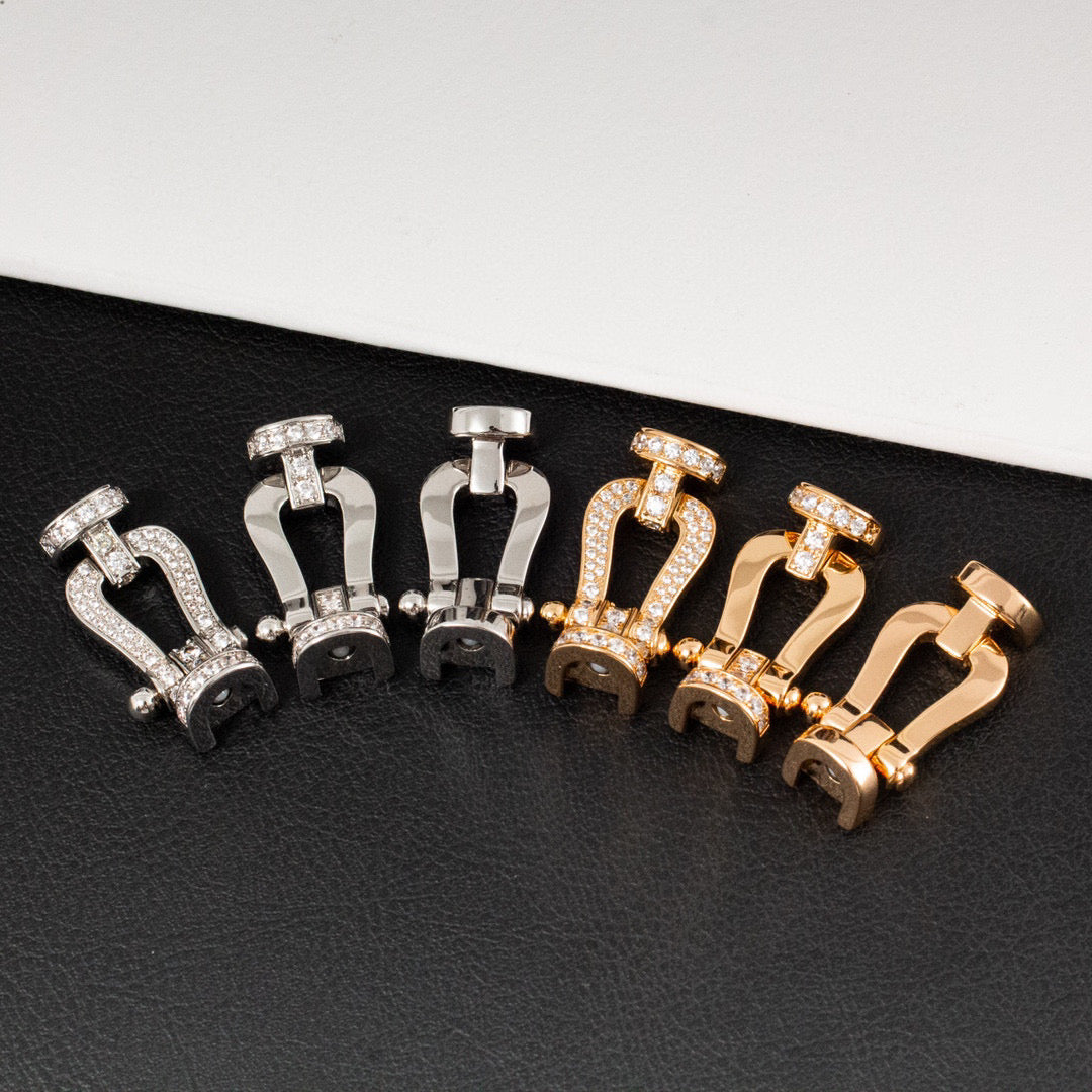 [CharmAmor]FORCE LARGE HORSESHOE HALF DIAMOND BRACELET GOLD