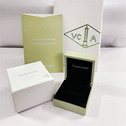 [CharmAmor] VA CLOVER BOX GIFT BAG