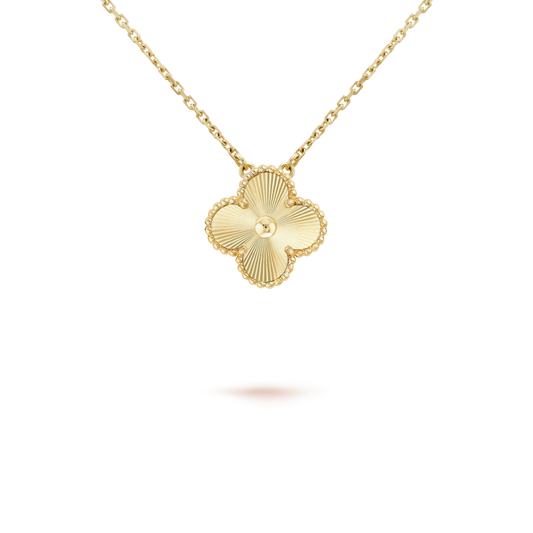 [CharmAmor]CLOVER 15MM LASER NECKLACE