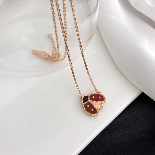 [CharmAmor]LUCKY  CARNELIANS LADYBUG NECKLACE