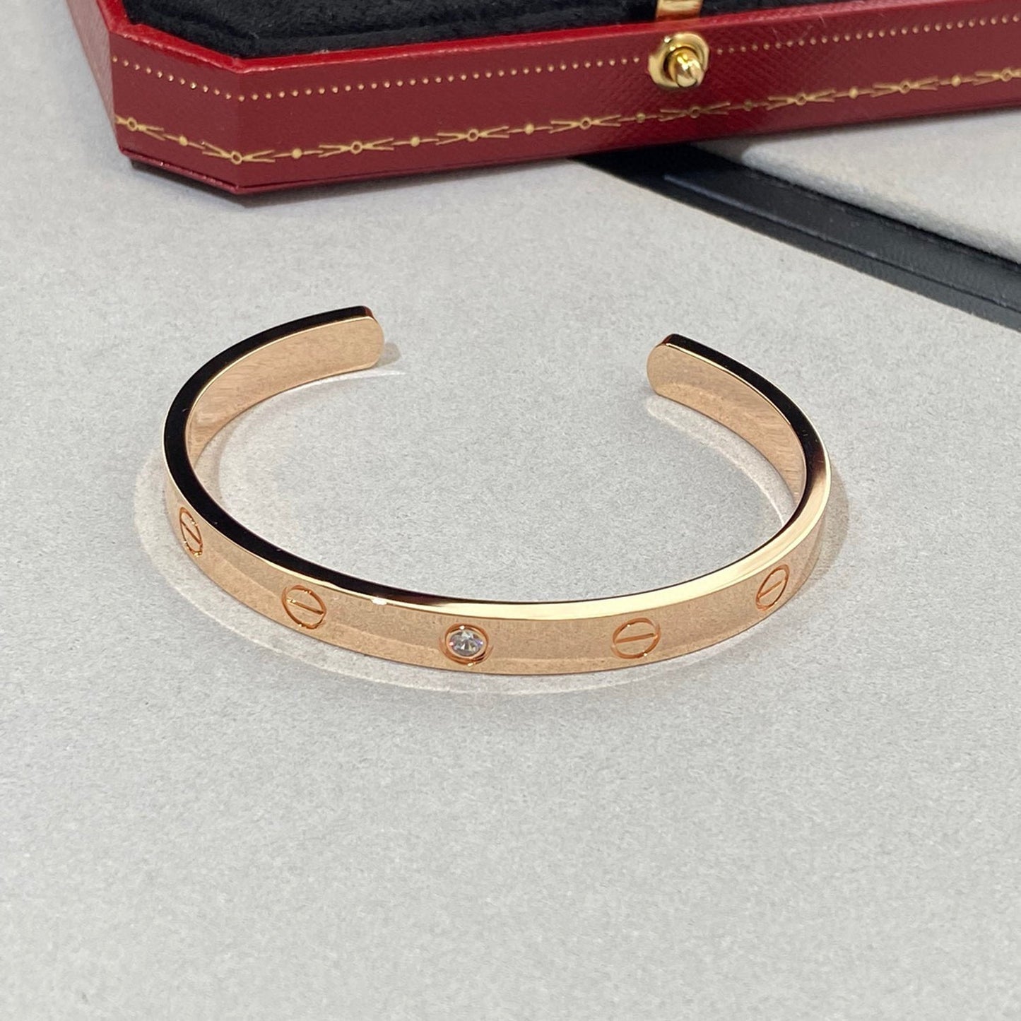 [CharmAmor]LOVE BRACELET 6.1MM 1 DIAMOND OPEN CUFF