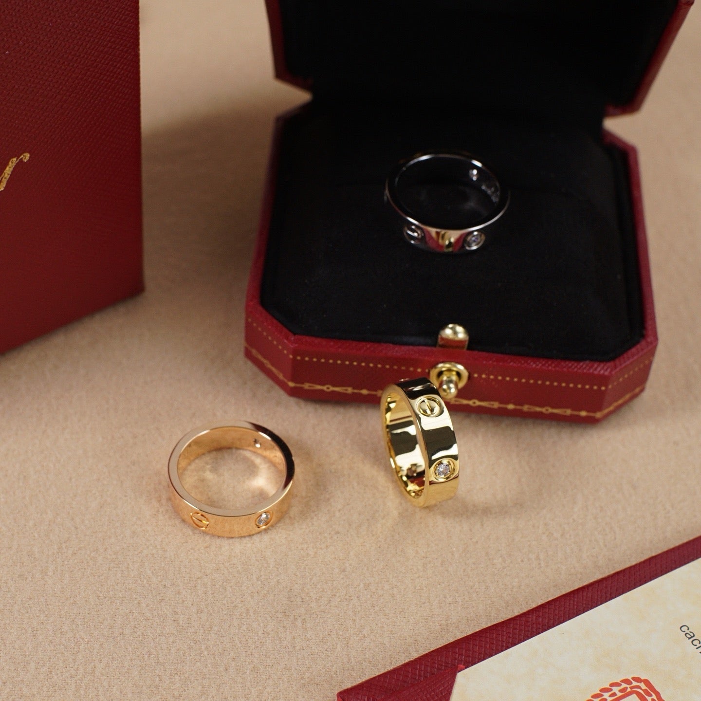 [CharmAmor]LOVE 5.5MM 3 DIAMOND RING