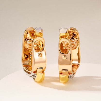 [CharmAmor]TRINITY HALF DIAMOND  CUSHION EARRINGS