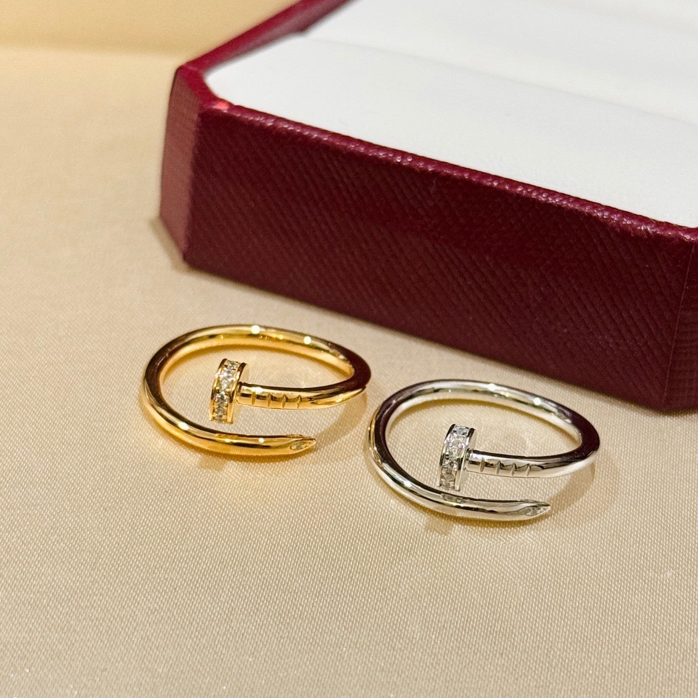 [CharmAmor]JUSTE 1.8MM HALF DIAMOND RING