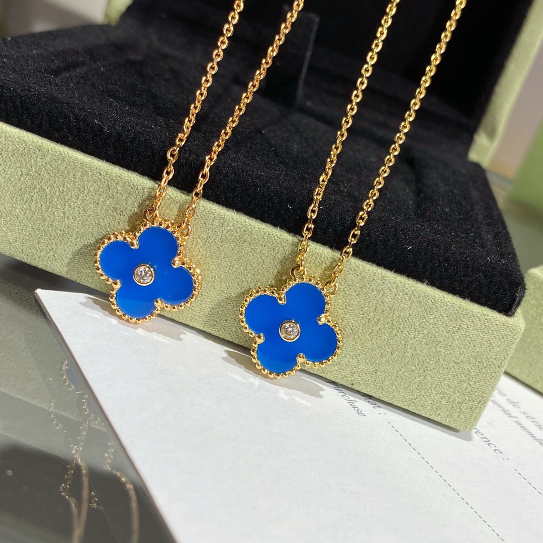 [CharmAmor]CLOVER 15MM DIAMOND AND BLUE AGATE NECKLACE