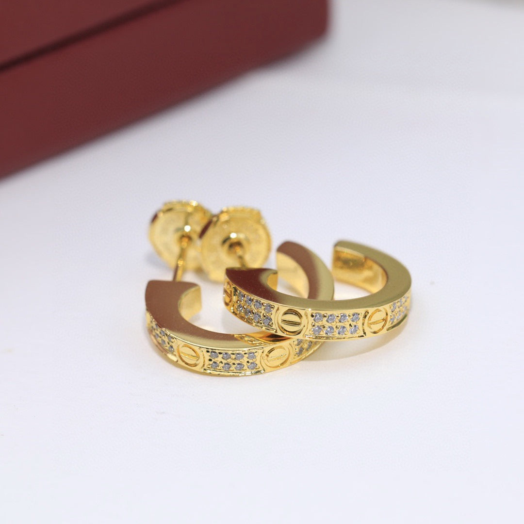 [CharmAmor]LOVE 5.5MM DIAMOND PAVED EARRINGS