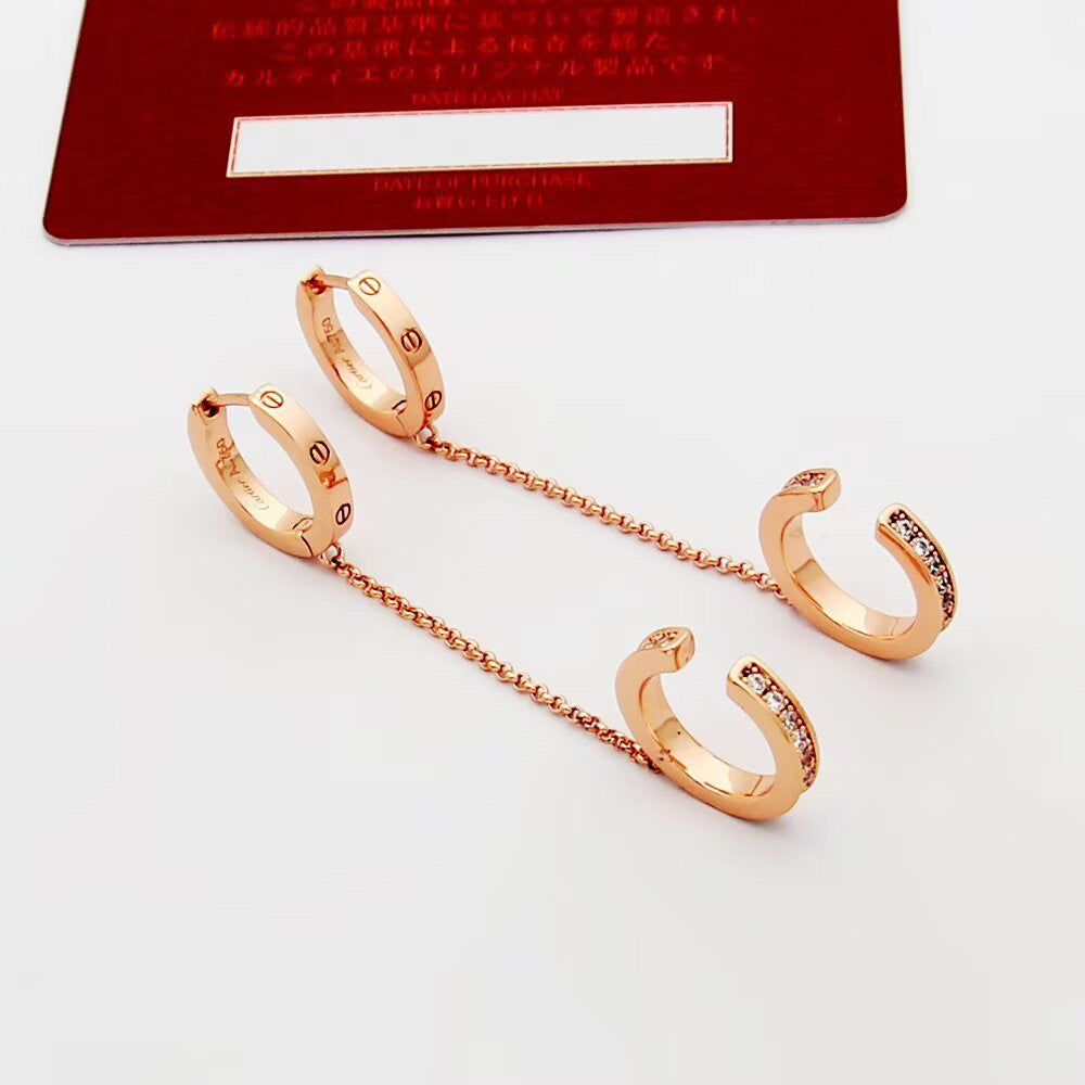 [CharmAmor]LOVE 3.0MM HALF DIAMOND EARRINGS