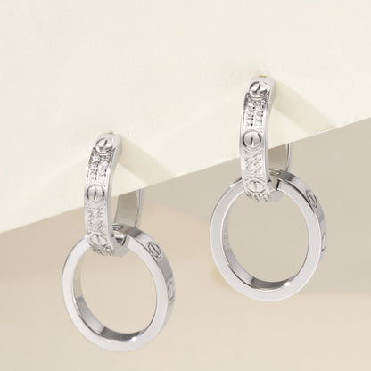 [CharmAmor]LOVE 3.3MM DANGLE HALF DIAMOND EARRINGS