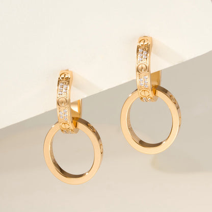 [CharmAmor]LOVE 3.3MM DANGLE HALF DIAMOND EARRINGS