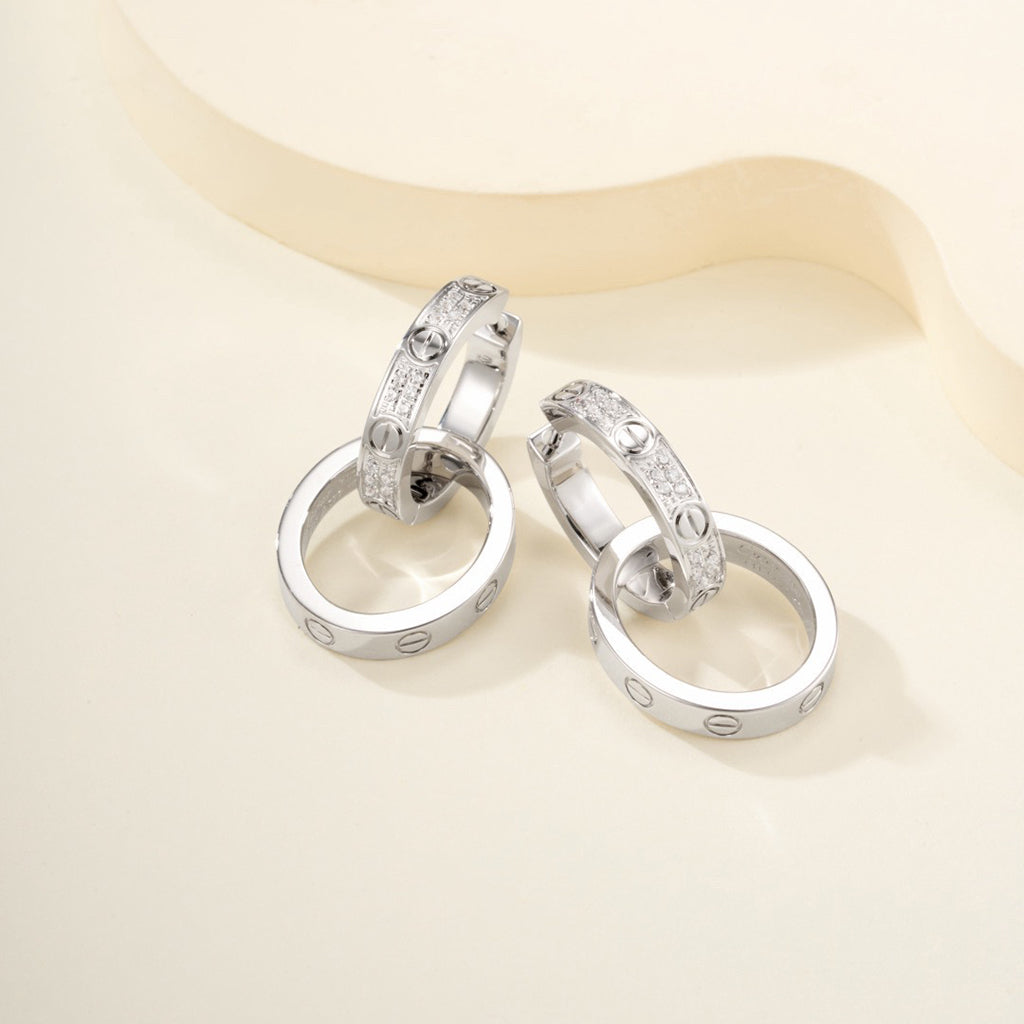 [CharmAmor]LOVE 3.3MM DANGLE HALF DIAMOND EARRINGS