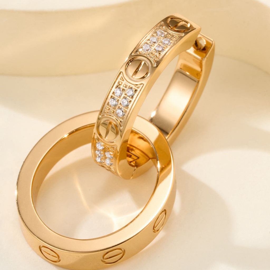 [CharmAmor]LOVE 3.3MM DANGLE HALF DIAMOND EARRINGS
