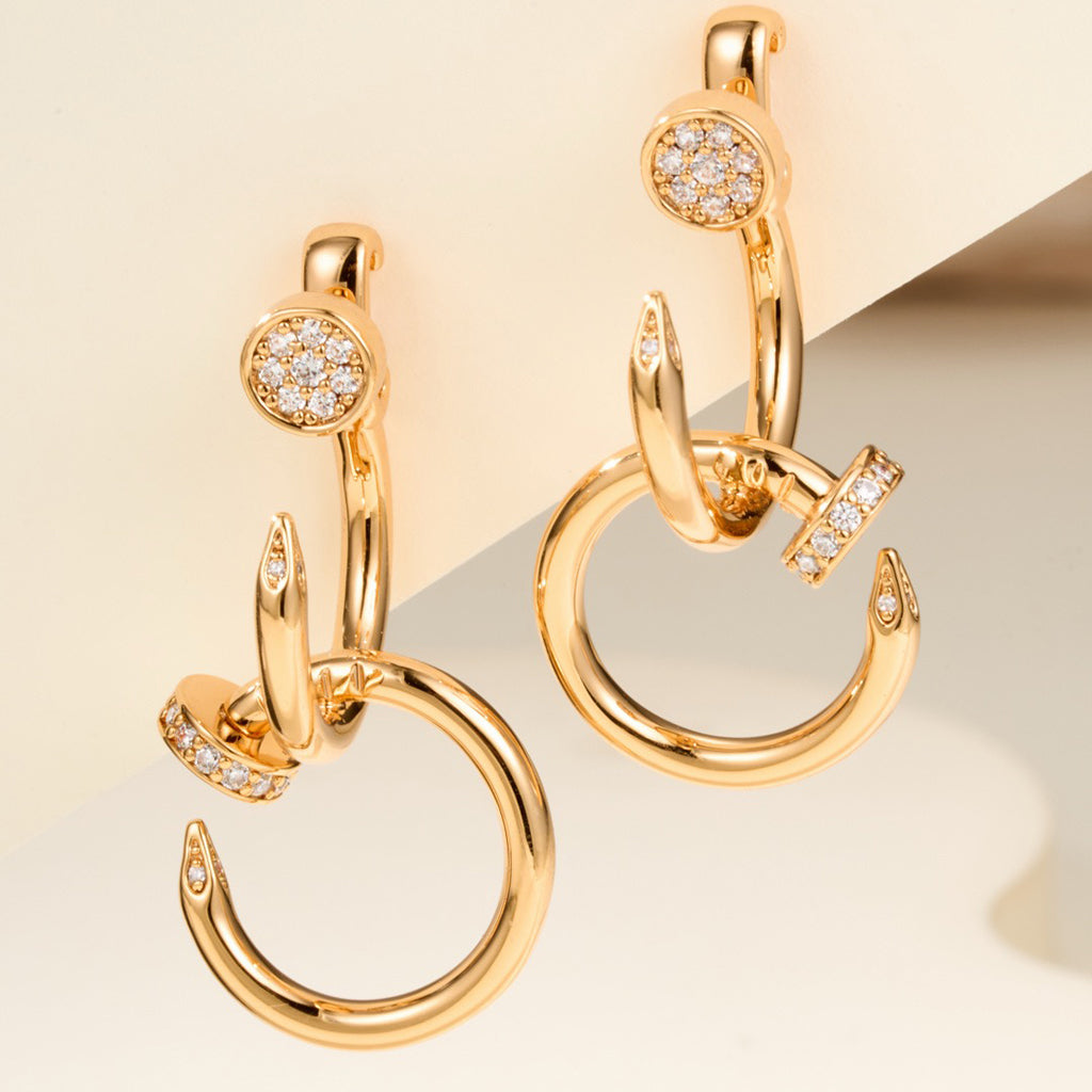 [CharmAmor]JUSTE HALF DIAMOND DOUBLE EARRINGS