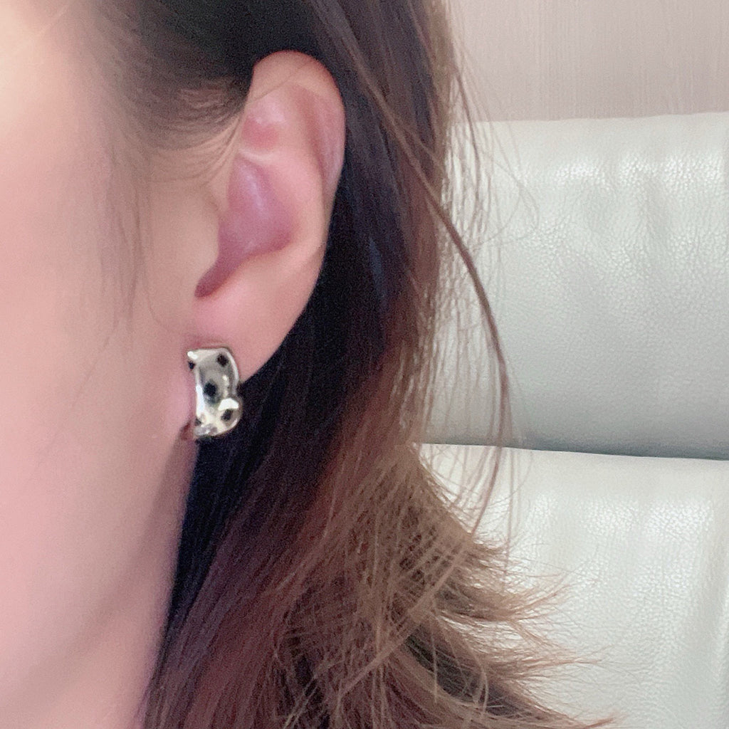 [CharmAmor]PANTHERE MINI  EARRINGS