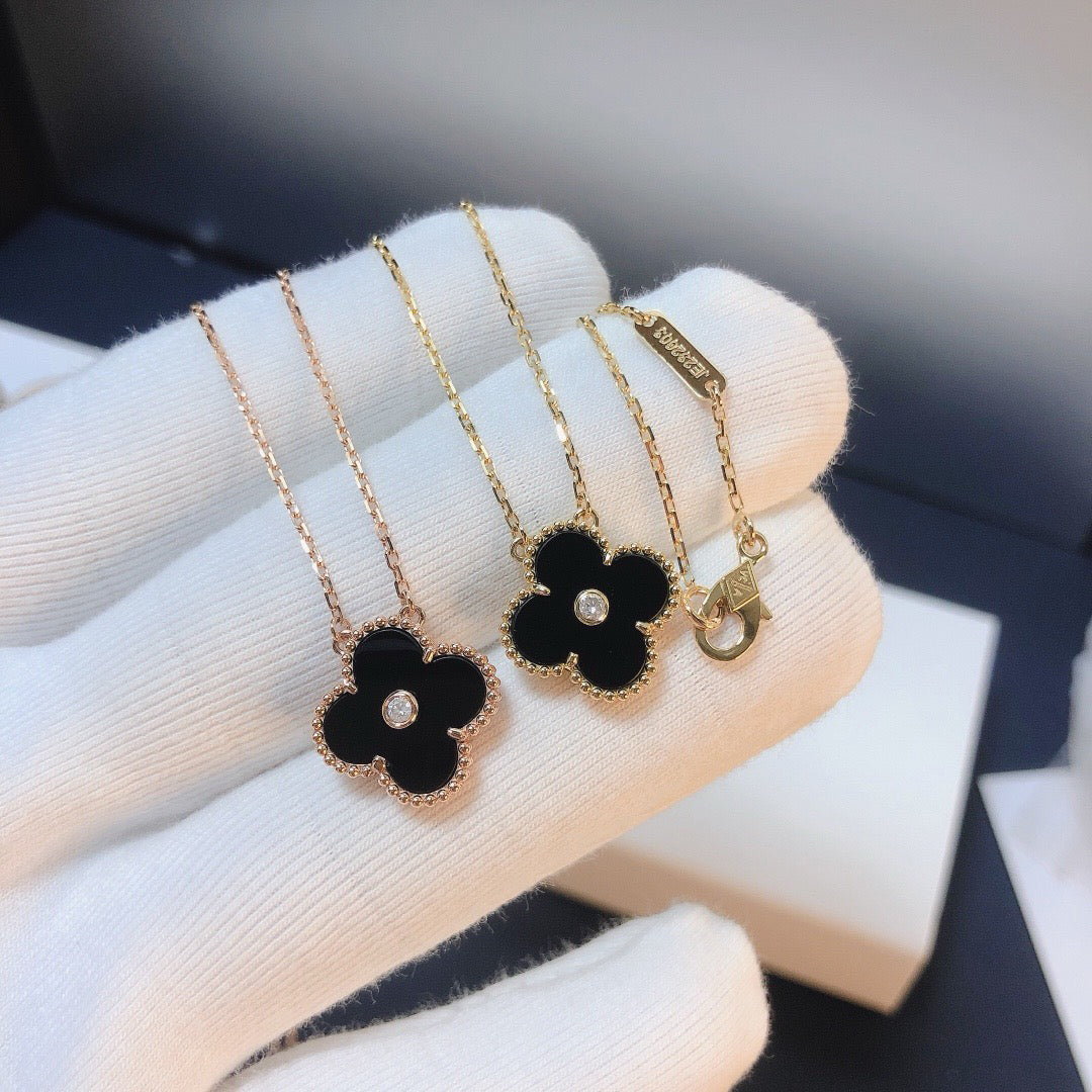 [CharmAmor]CLOVER 15MM DIAMOND ONYX NECKLACE