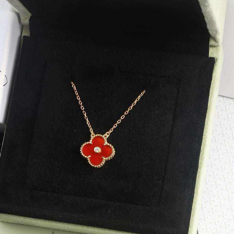 [CharmAmor]CLOVER 15MM DIAMOND CARNELIAN NECKLACE
