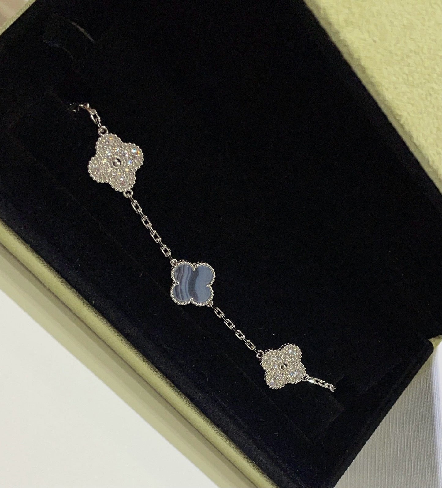 [CharmAmor]CLOVER  5 MOTIF DIAMOND PURPLE CHALCEDONY BRACELET SILVER