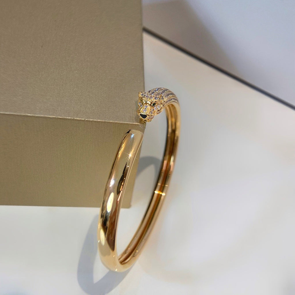[CharmAmor]PANTHERE HALF DIAMOND OPEN BRACELET