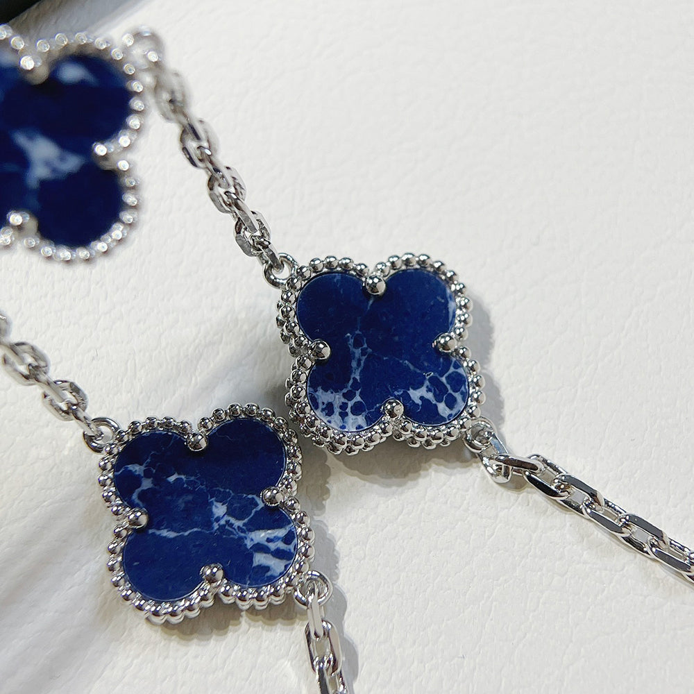 [CharmAmor]CLOVER 5 MOTIF PIETERSITE SILVER BRACELET