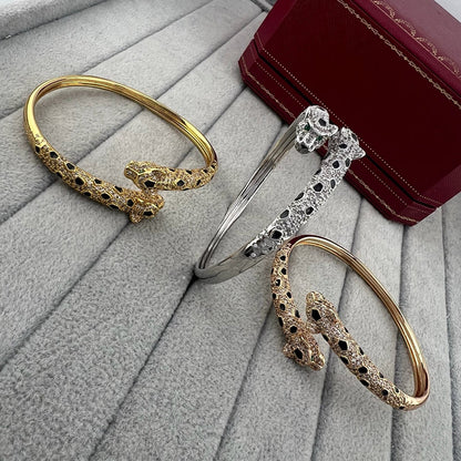 [CharmAmor]PANTHERE DOUBLE HEADED HALF DIAMOND OPEN BRACELET