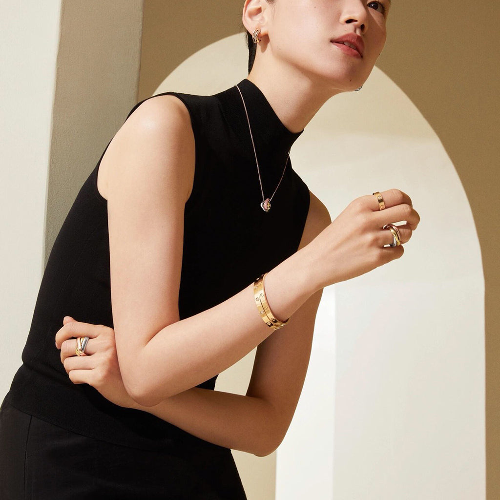 [CharmAmor]TRINITY CUSHION NECKLACE COLLECTION