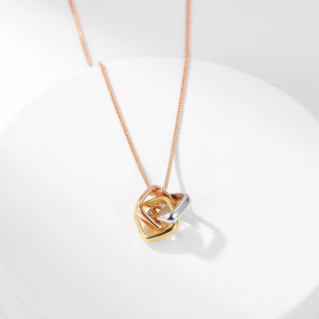 [CharmAmor]TRINITY CUSHION NECKLACE COLLECTION