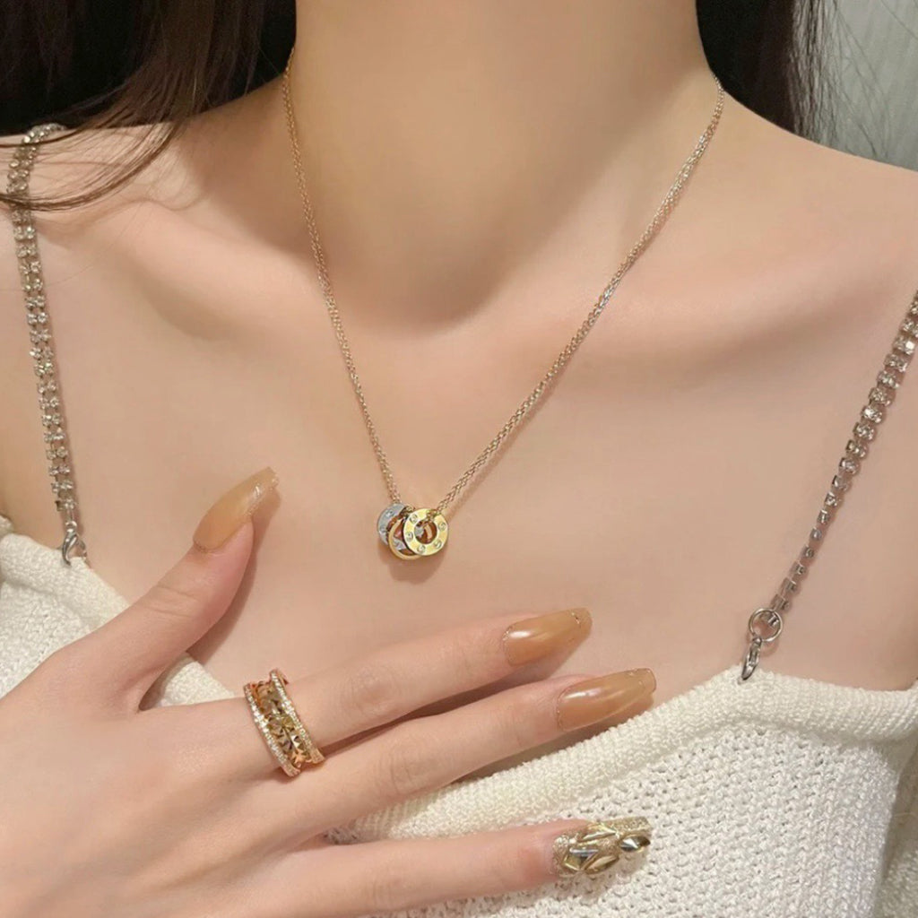 [CharmAmor]LOVE 6 DIAMOND PENDANT NECKLACE