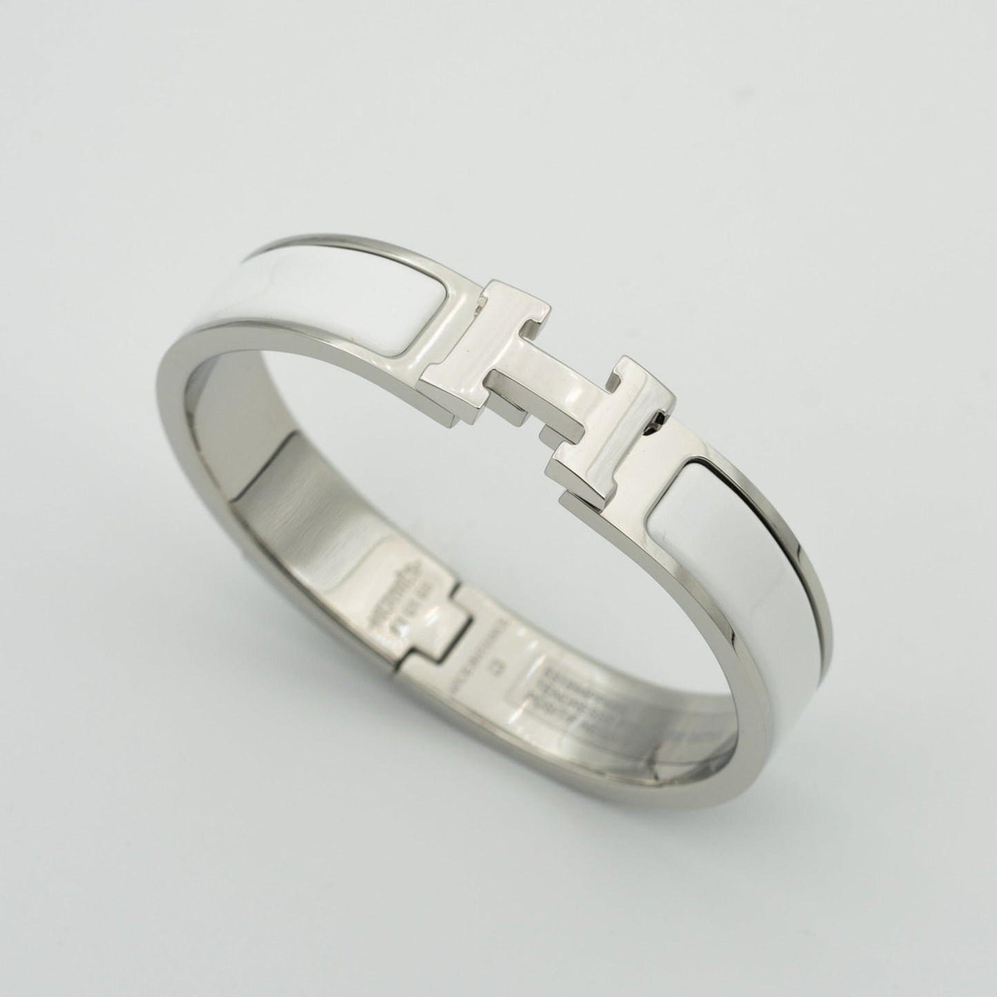 [CharmAmor]H WHITE BRACELET