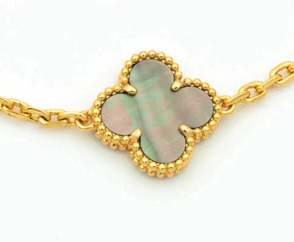 [CharmAmor]CLOVER 5 MOTIF GRAY MOP DIAMOND BRACELET