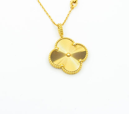 [CharmAmor]CLOVER 25MM PEDANT NECKLACE GOLD