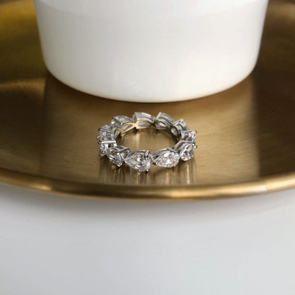 [CharmAmor]Exquisite Pear Cut Tennis Ring