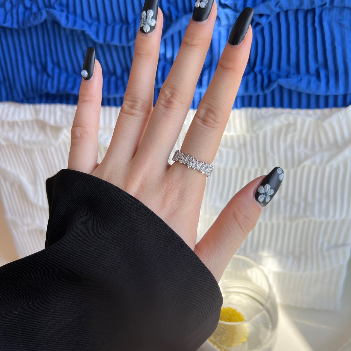[CharmAmor]Delicate Multi Shape Tennis Ring