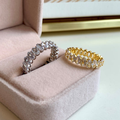 [CharmAmor]Ornate Oval Cut Tennis Ring