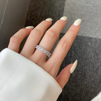 [CharmAmor]Ornate Oval Cut Tennis Ring