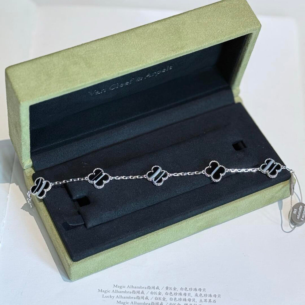 [CharmAmor]CLOVER 5 MOTIF VEINED ONYX BRACELET SILVER