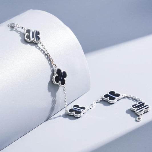 [CharmAmor]CLOVER 5 MOTIF VEINED ONYX BRACELET SILVER