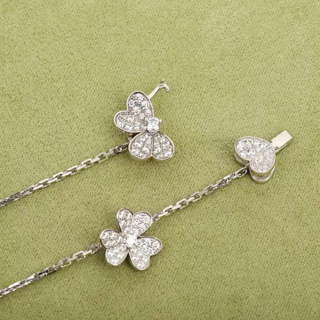 [CharmAmor]FRIVOLE SILVER 9 FLOWERS NECKLACE
