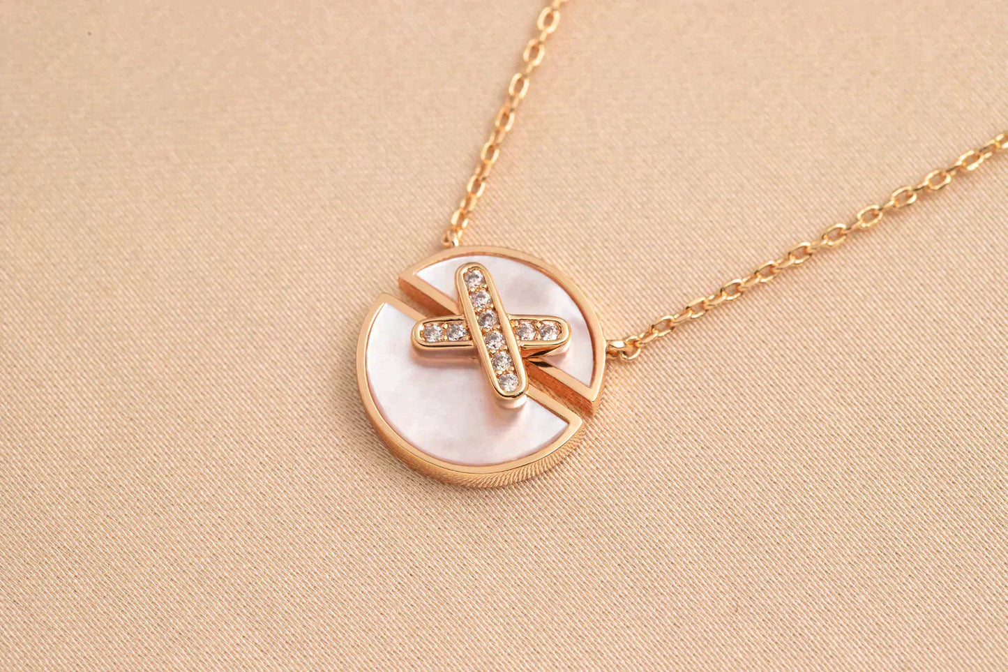 [CharmAmor]JEUX DE ROSE GOLD DIAMOND NECKLACE