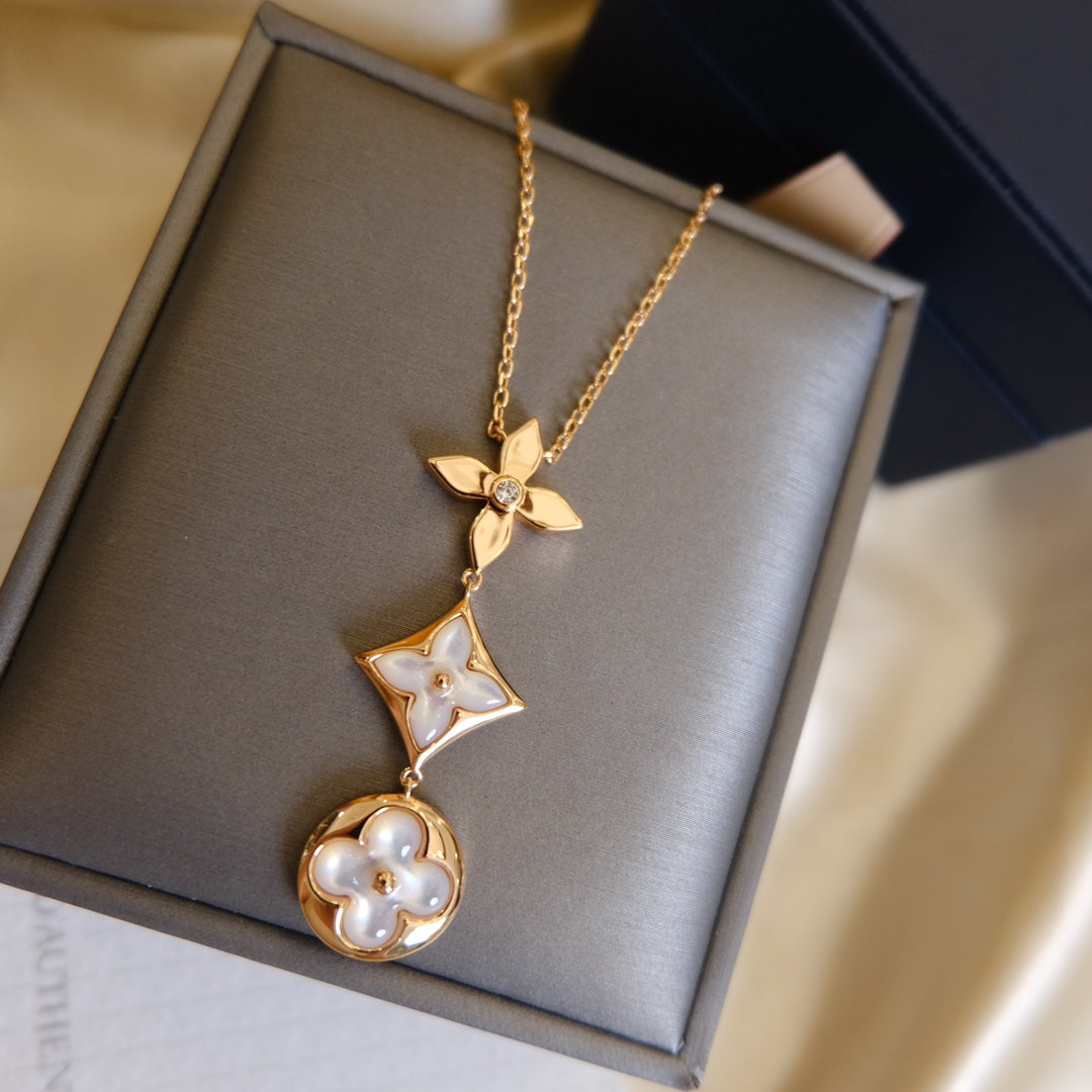 [CharmAmor]COLOR BLOSSOM LARIAT NECKLACE PINK GOLD WHITE MOTHER PEARL AND DIAMOND