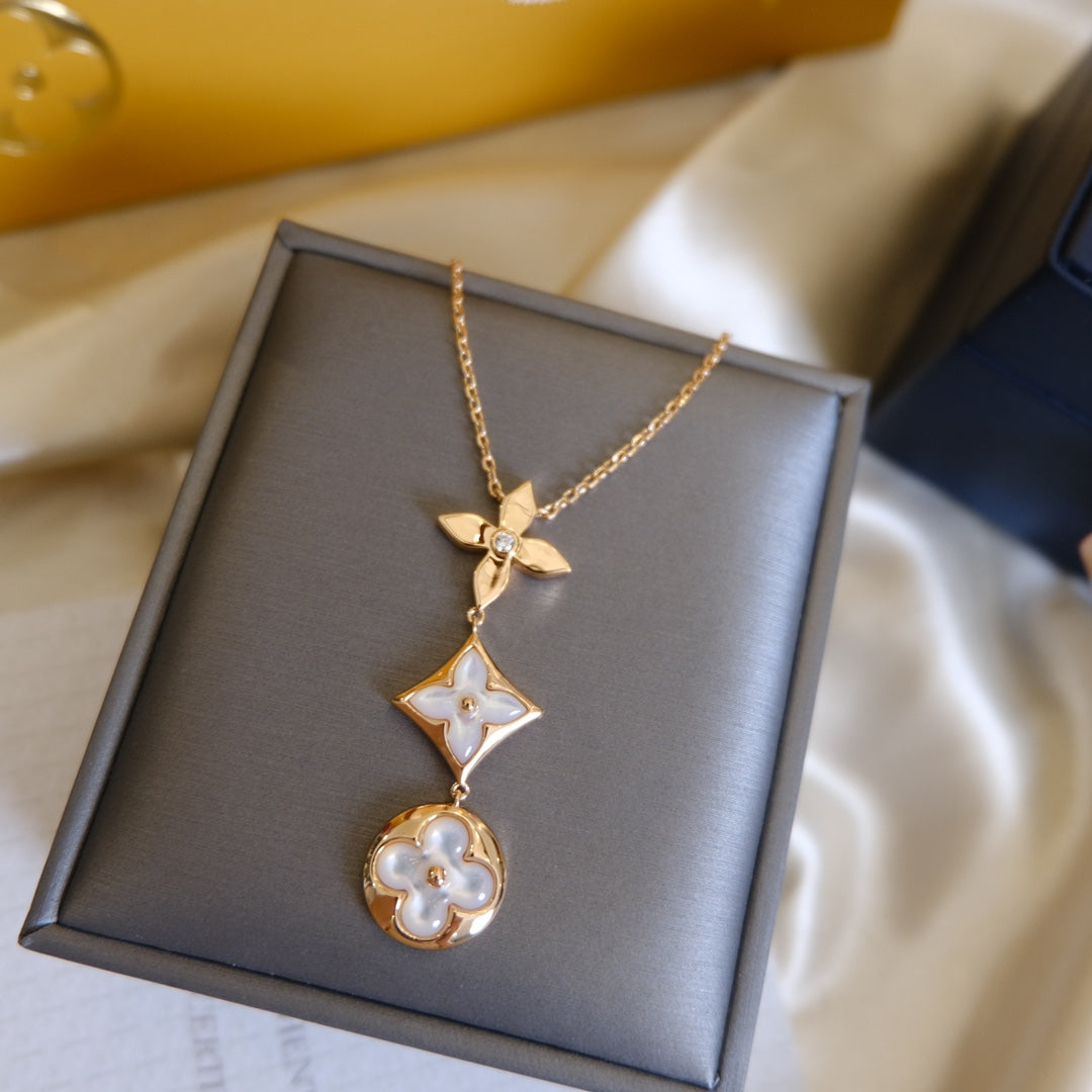 [CharmAmor]COLOR BLOSSOM LARIAT NECKLACE PINK GOLD WHITE MOTHER PEARL AND DIAMOND